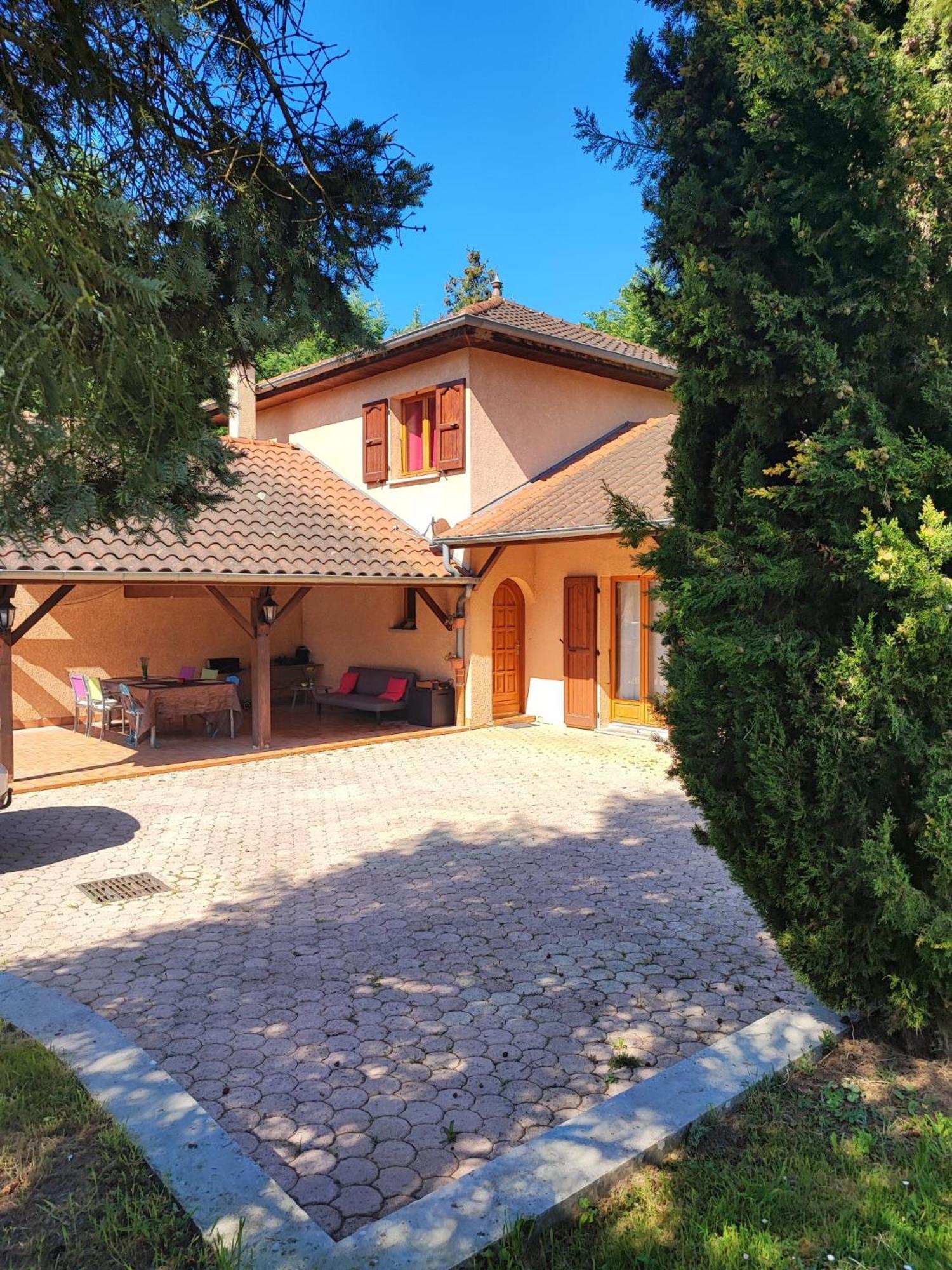 Les Charmettes Villa *