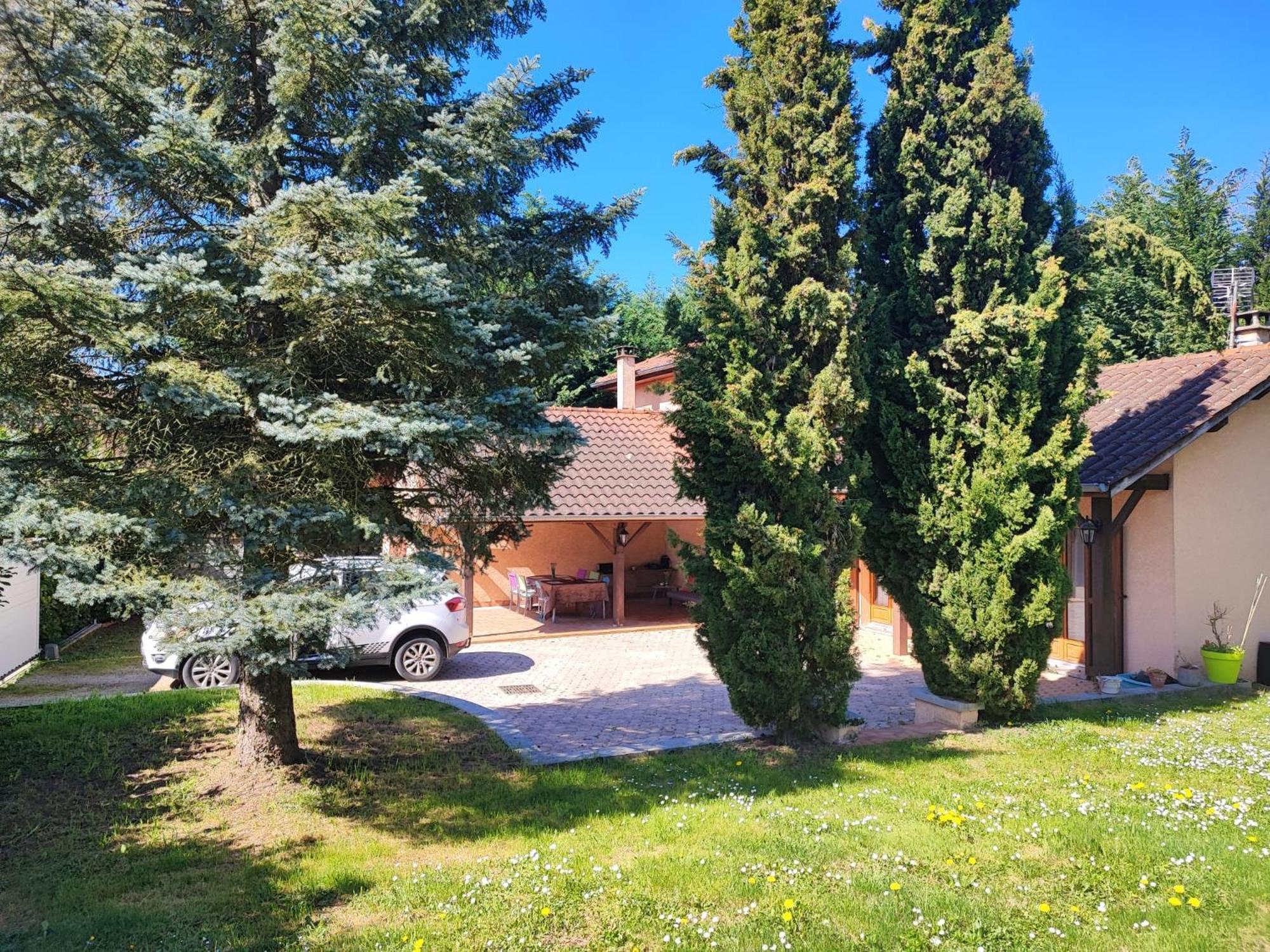 Les Charmettes Saint-Chef